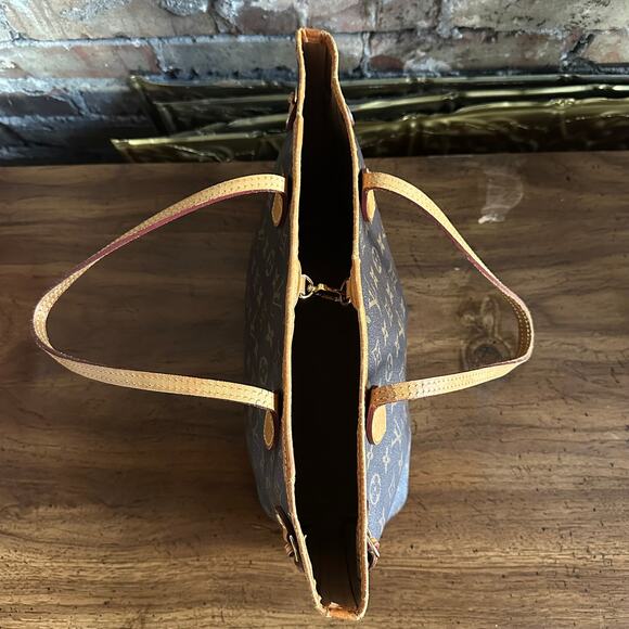 Louis Vuitton Neverfull PM Monogram Tote Bag - Picture 6 of 16